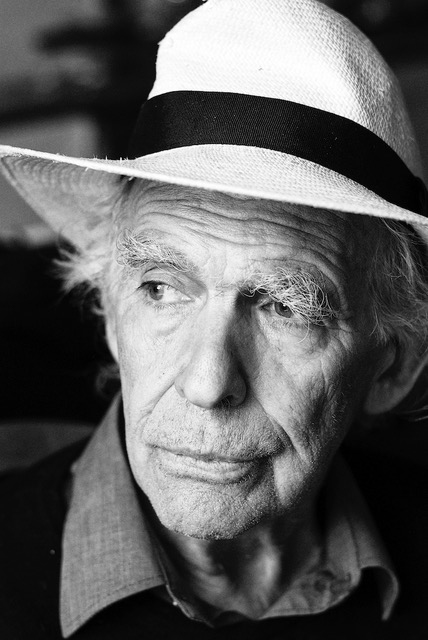 Julian David - Photo